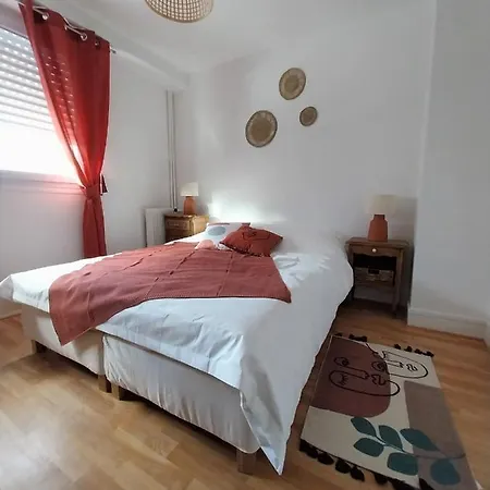 Le Francois 1er : Au Coeur De La Ville, Cote *